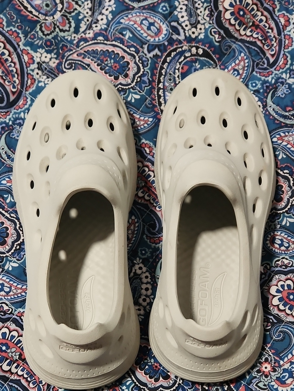 Sketchers Go Foam Arch it